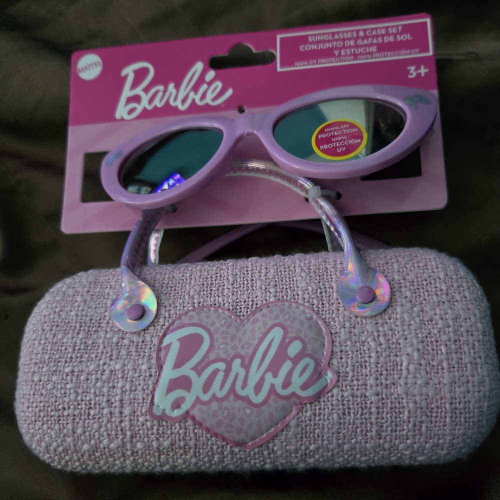 Barbie Girl Pink Sunglasses with Hard Case - Picture 2 of 2